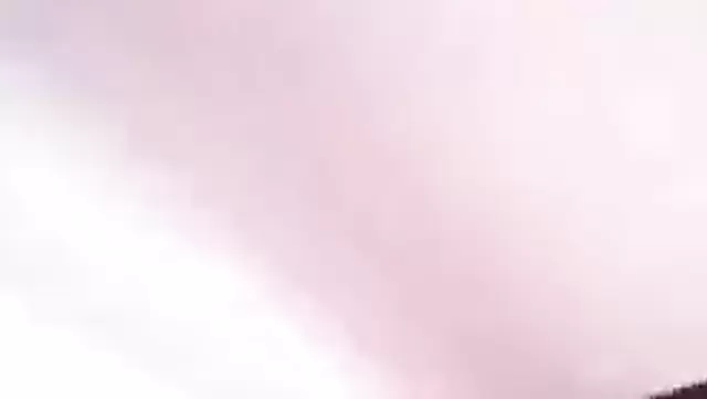 Yalangoch ozbek ayolini yashirincha videoga oldi